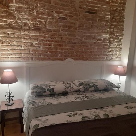 Casina Centotrecento-Romantic & Quite Apartment- Bolonia Zewnętrze zdjęcie